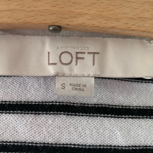 Ann Taylor LOFT striped V neck cardigan - Picture 6 of 6